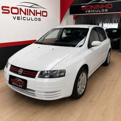 FIAT STILO 1.8 MPI 8V GASOLINA 4P MANUAL FIAT STILO 1.8 MPI 8V GASOLINA 4P MANUAL